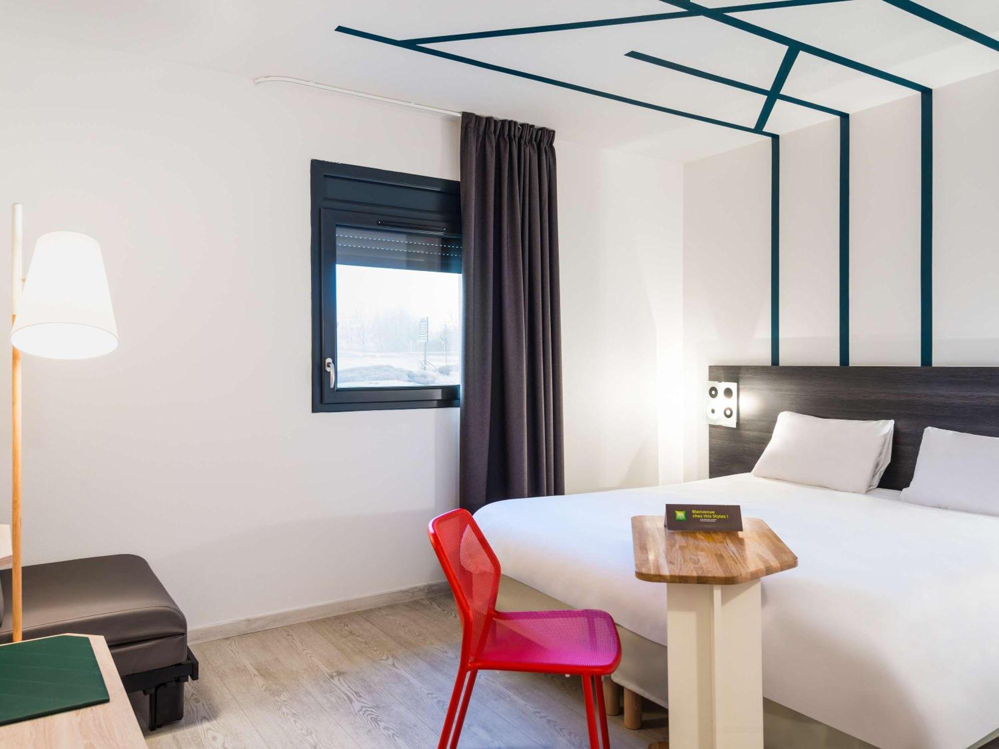Ibis Styles Rouen Val De Reuil Ξενοδοχείο Val-de-Reuil Εξωτερικό φωτογραφία