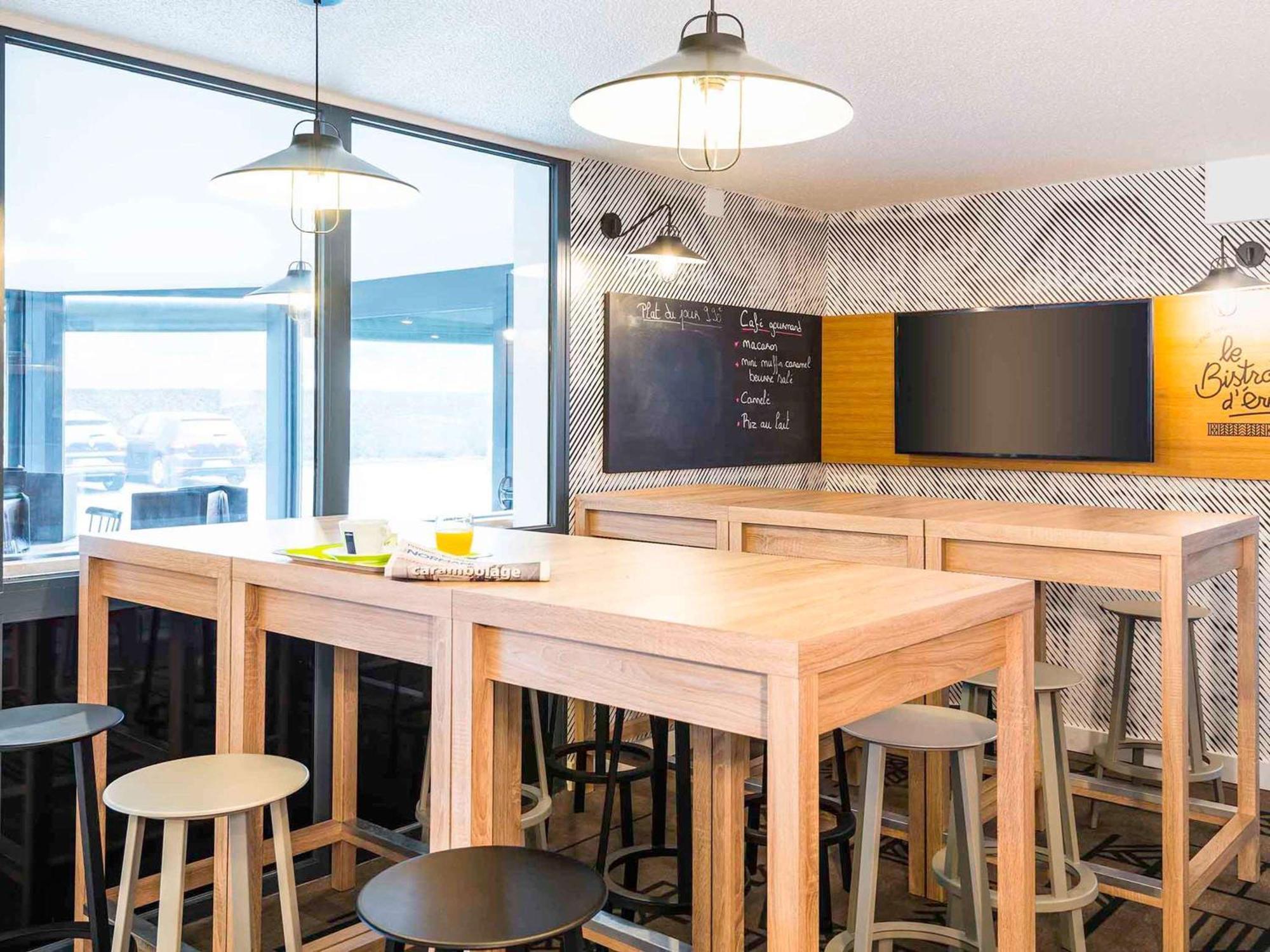 Ibis Styles Rouen Val De Reuil Ξενοδοχείο Val-de-Reuil Εξωτερικό φωτογραφία