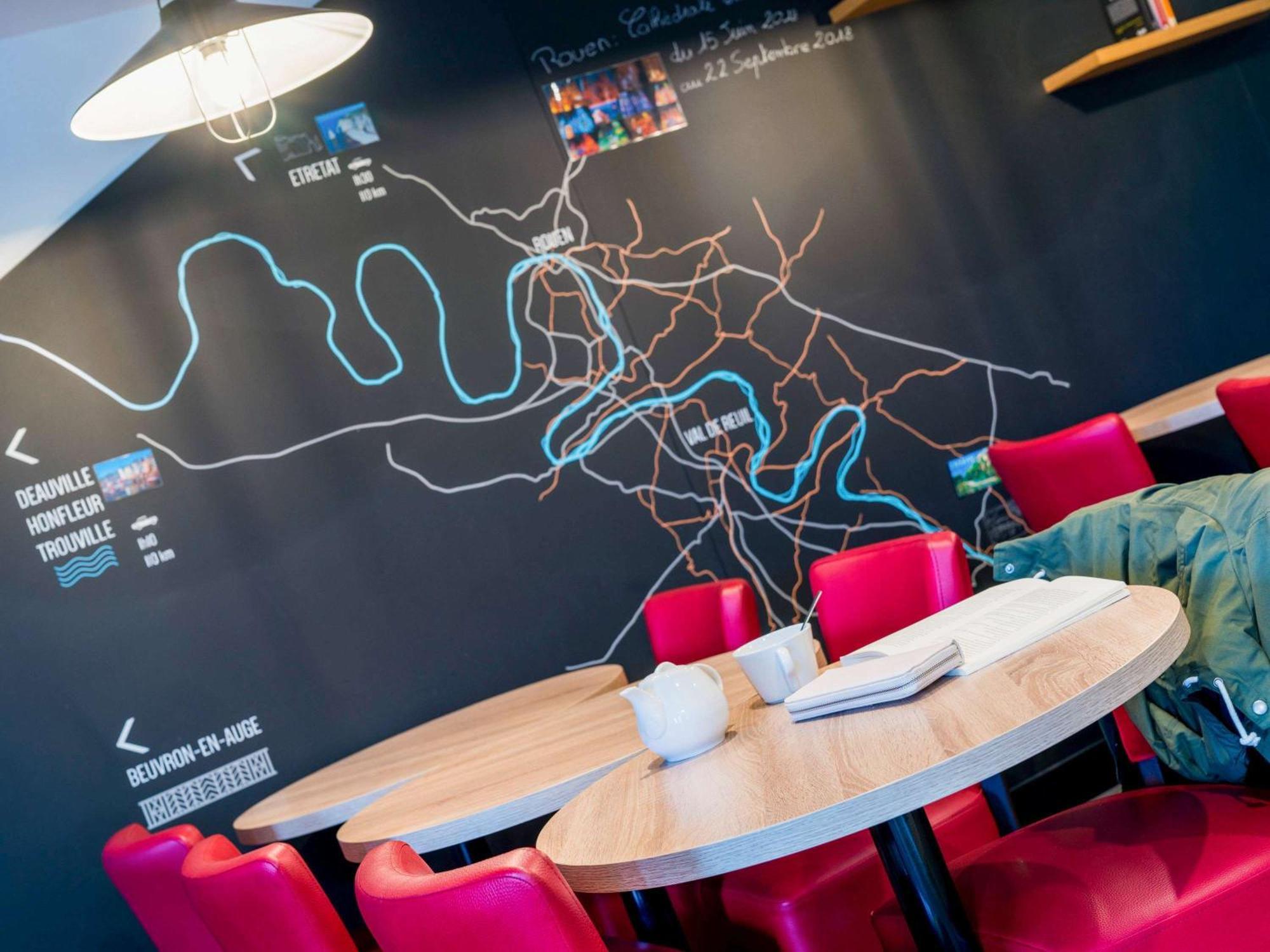 Ibis Styles Rouen Val De Reuil Ξενοδοχείο Val-de-Reuil Εξωτερικό φωτογραφία