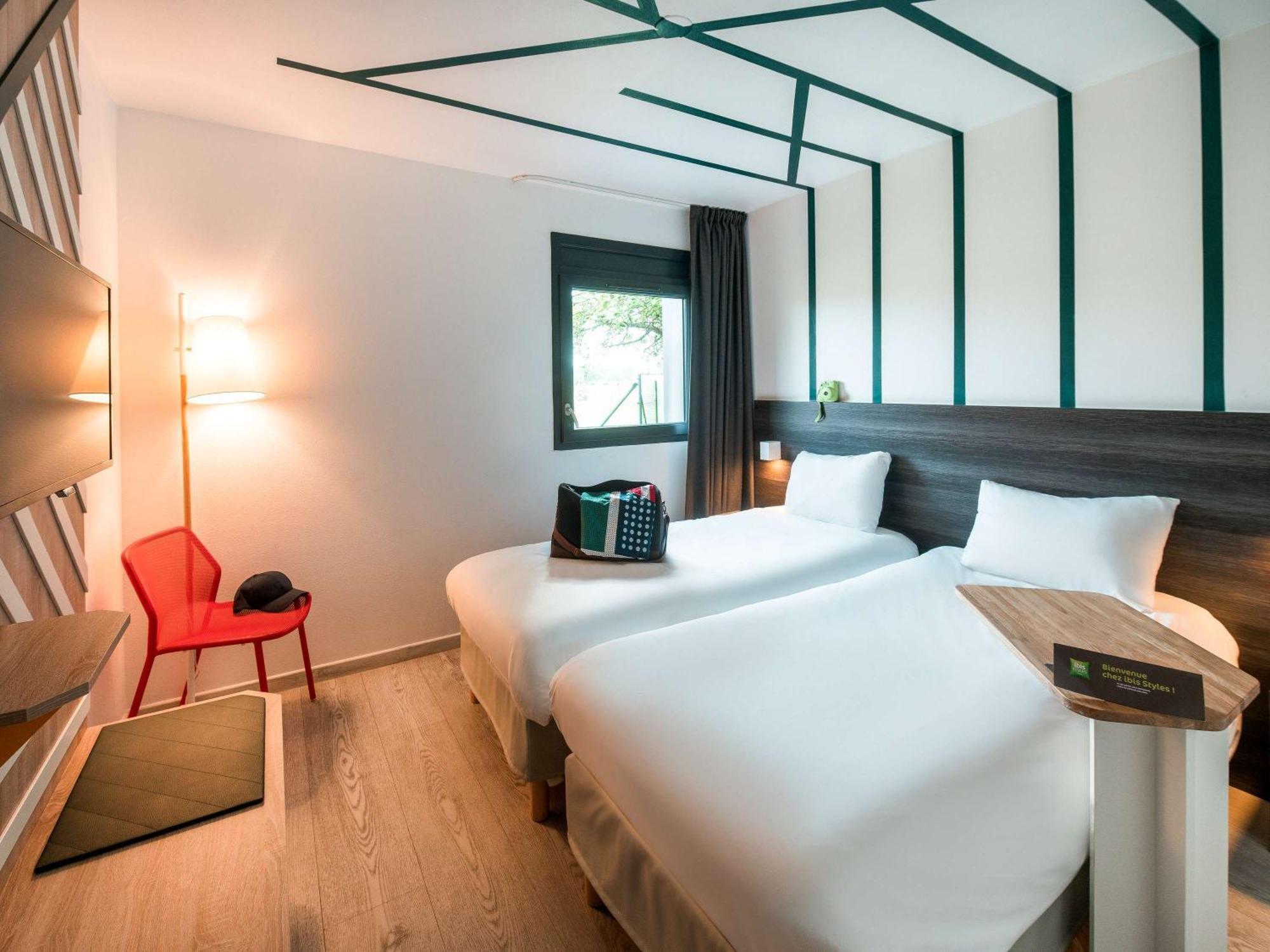 Ibis Styles Rouen Val De Reuil Ξενοδοχείο Val-de-Reuil Εξωτερικό φωτογραφία